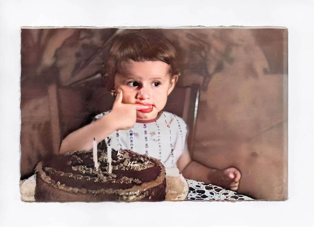 schwarz weiss foto farbe hervorheben